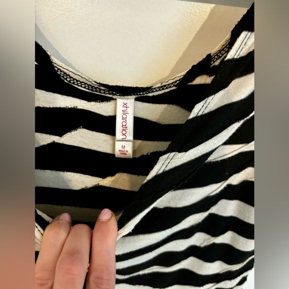 Xhiliration body con stripe dress - Picture 3 of 3